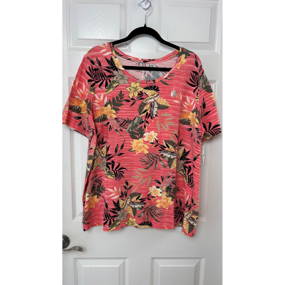 Catherines Womens 1X Tropical Floral Space Dye Short Sleeve Scoop Neck Tee Pink